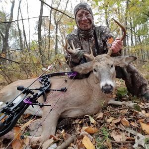 Meet your Posher, Holly gatto